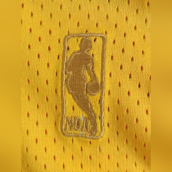 Kobe Bryant lakers t shirt SizeS For NBA Lovers And Kobe Bryant's fan - Picture 2 of 7